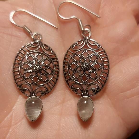 Vintage Style Rose Quartz Dangle Earrings - Picture 3 of 4